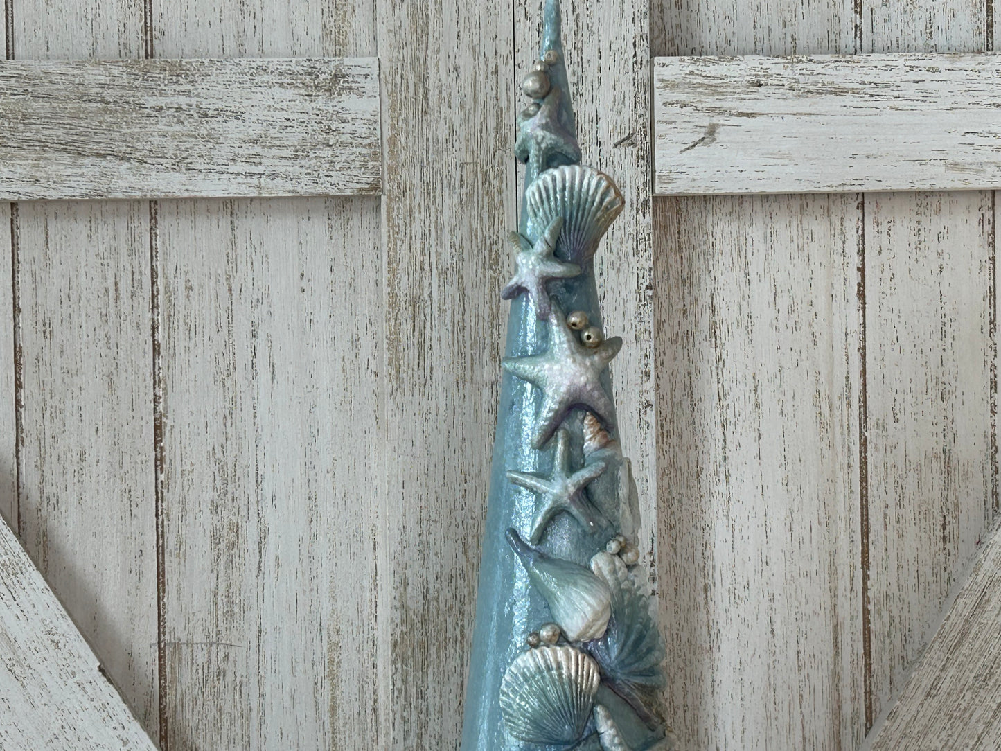 Hostess Gift - Turquoise Resin Shells Christmas Tree