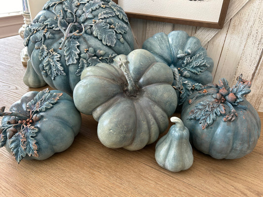 Decorate Pumpkins